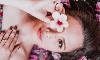 فوائد زيت الورد – أكثر 5 فوائد مجربة
